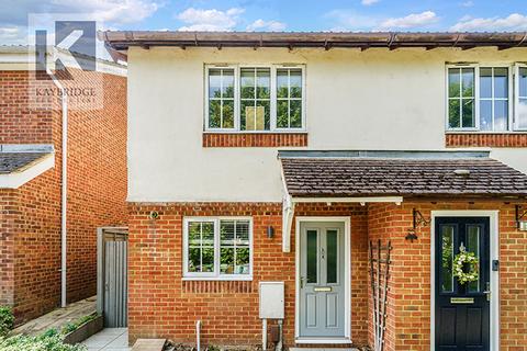 2 bedroom end of terrace house for sale, Pemberley Chase, West Ewell, KT19