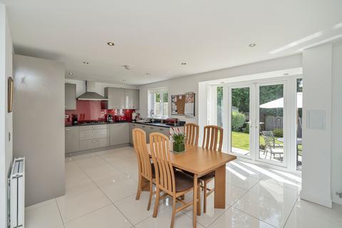 18 Blackchapel Road, Edinburgh, EH15 3QU
