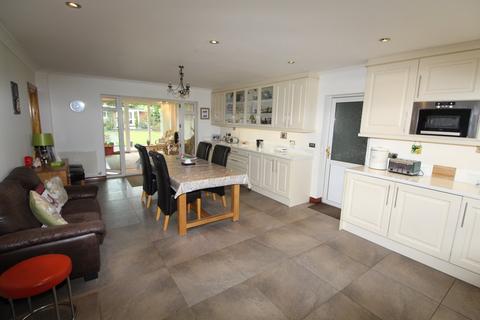 5 bedroom detached house for sale, Leicester Road, Lutterworth LE17