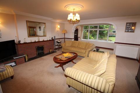 5 bedroom detached house for sale, Leicester Road, Lutterworth LE17