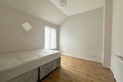 181 Upper Bridge Road, Chelmsford, CM2 0AY