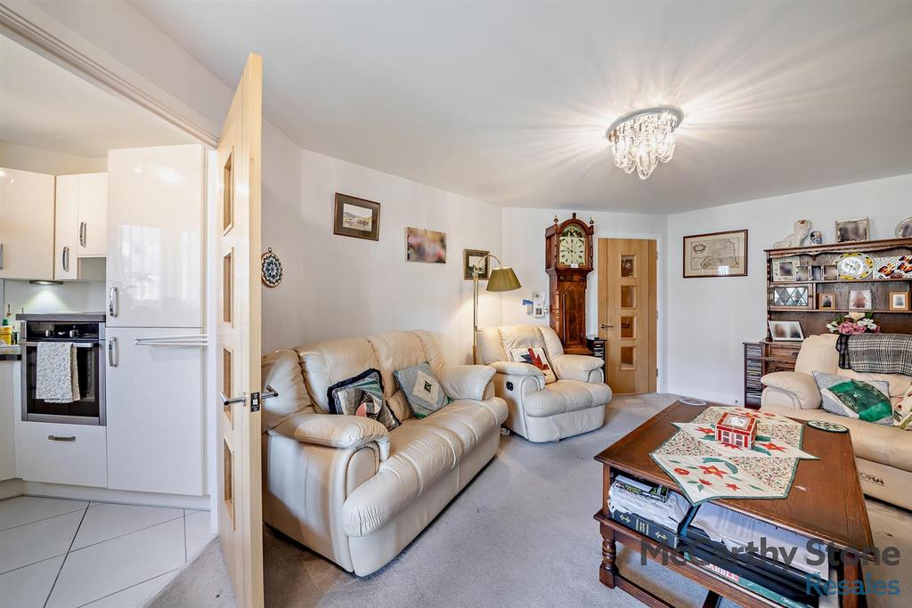 8653237-interior08-800.jpg