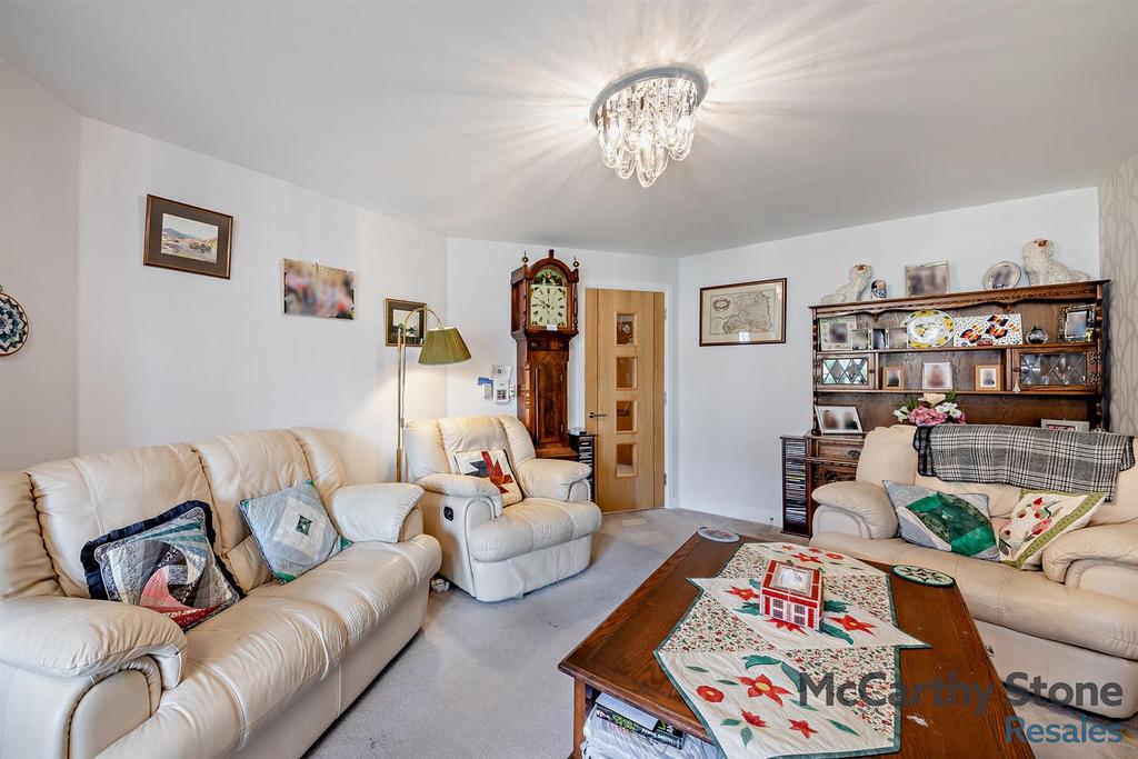 8653237-interior10-800.jpg