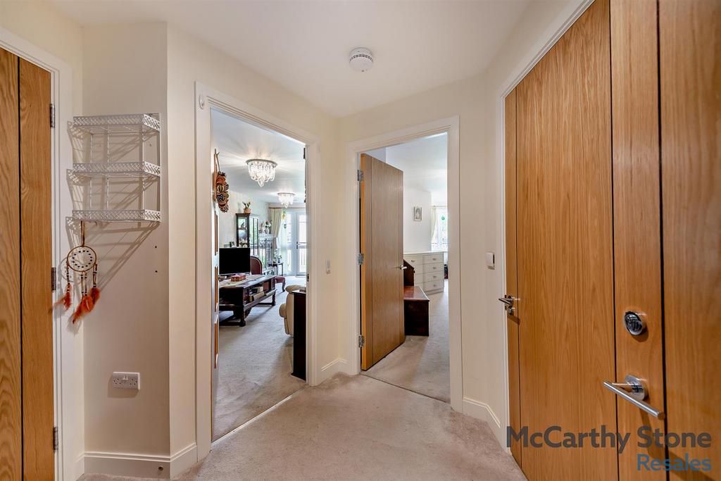8653237-interior14-800.jpg