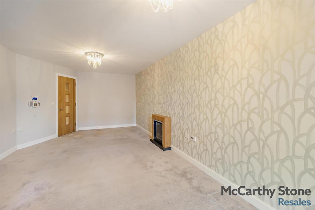 8674297-interior03-800.jpg