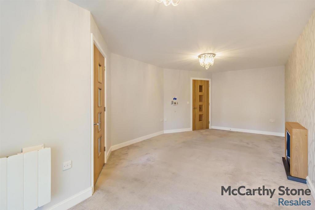 8674297-interior04-800.jpg