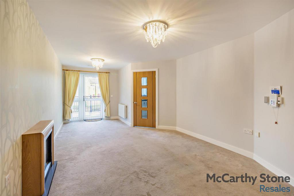 8674297-interior02-800.jpg