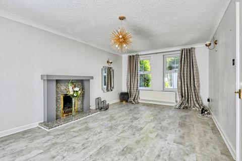 4 bedroom house to rent, Arun Way, Sutton Coldfield, West Midlands