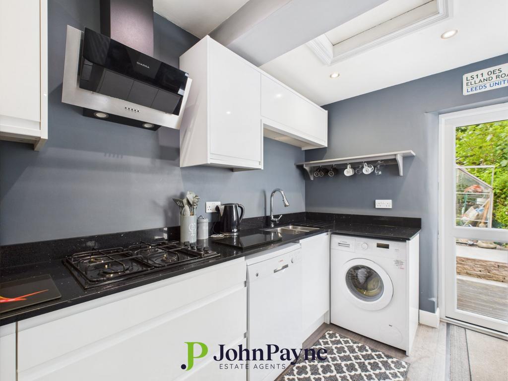 Fitted Kitchen