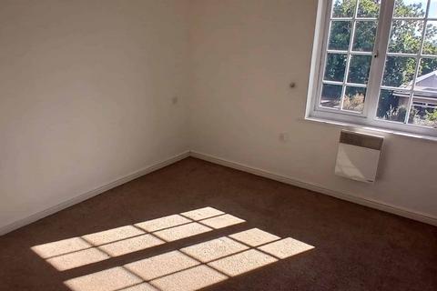 2 bedroom flat for sale, St Andrew’s Square,DH7 8NU
