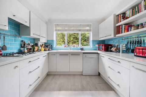 4 bedroom detached house for sale, Bell Meadow, Crystal Palace, London, SE19
