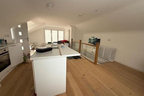 undefined, Liskeard PL14