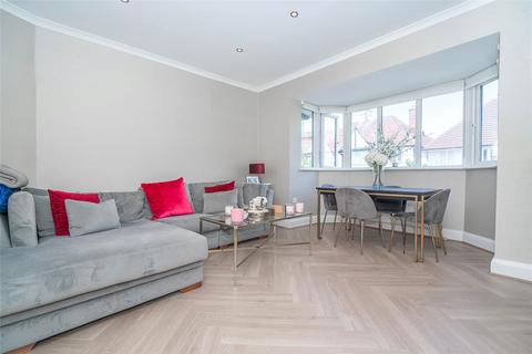3 bedroom apartment for sale, Clifton Gardens, London, NW11