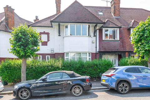 3 bedroom apartment for sale, Clifton Gardens, London, NW11
