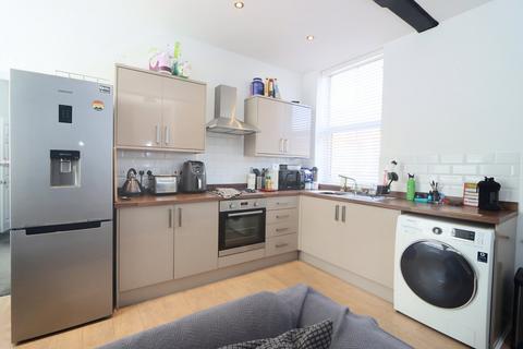 2 bedroom flat for sale, Plimsoll Street, Kidderminster, DY11