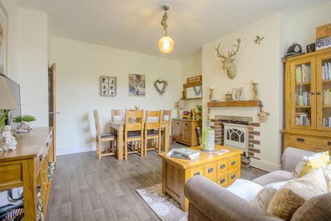 12 School Lane, Earby, Barnoldswick, BB18 6QF