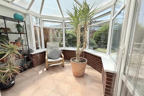 22 Ipswich Crescent, Birmingham, B42 1LY
