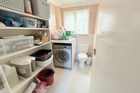 22 Ipswich Crescent, Birmingham, B42 1LY