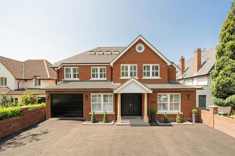undefined, The Avenue, Sunbury-On-Thames TW16