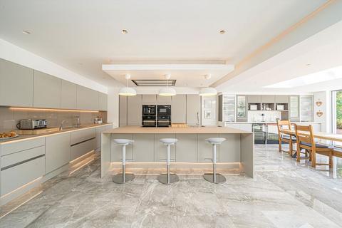 undefined, The Avenue, Sunbury-On-Thames TW16