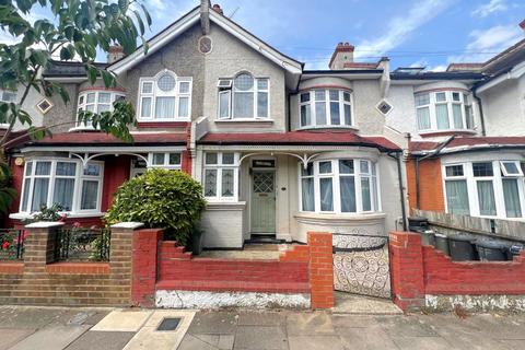 Montana Road, Tooting Bec, SW17