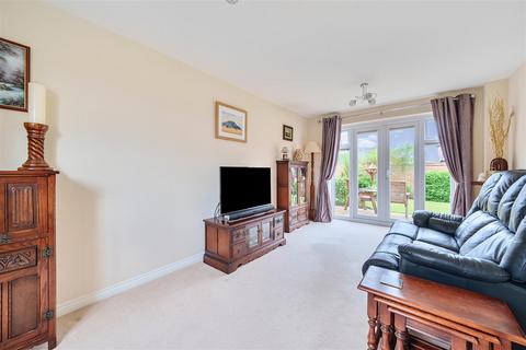 3 bedroom detached house for sale, Vesey Court, Telford TF6