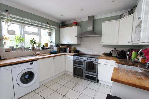 3 bedroom end of terrace house for sale, Danescroft Drive, Leigh-on-Sea, SS9