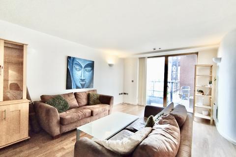 2 bedroom apartment to rent, West Point, Wellington Street, Leeds, LS1