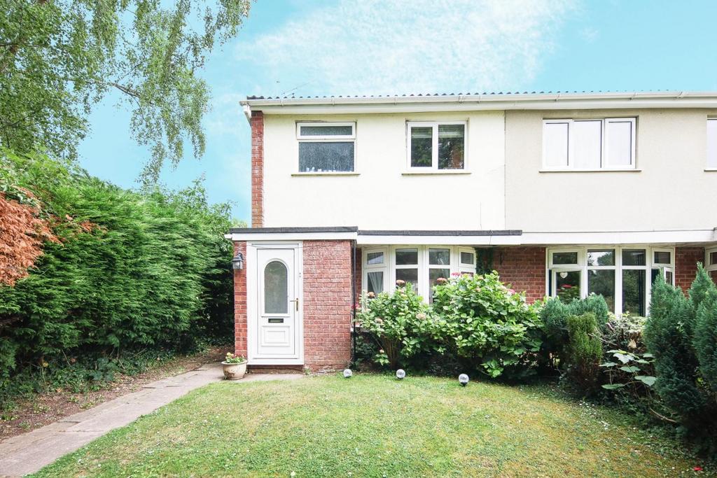 16 Twycross Walk.jpg