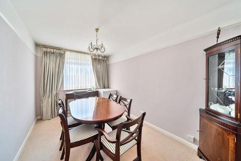 2 bedroom flat for sale, Stonegrove, Peters Lodge, HA8