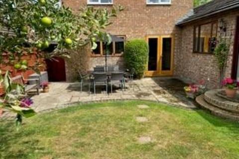 10 Vine Tree Close, Withington, Hereford, HR1 3QW