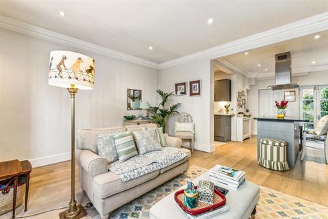 26a Redburn Street, London, SW3 4BX
