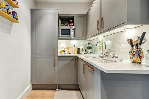 26a Redburn Street, London, SW3 4BX