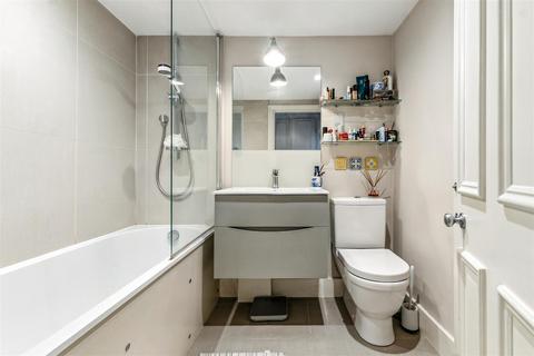 26a Redburn Street, London, SW3 4BX