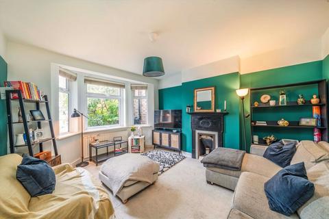 8 Sirdar Road, Mitcham, CR4 2BX