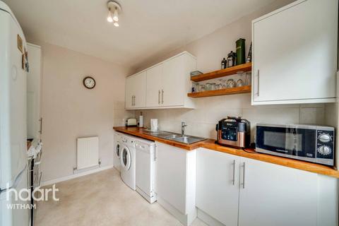 8 Campion Way, Witham, CM8 2XD