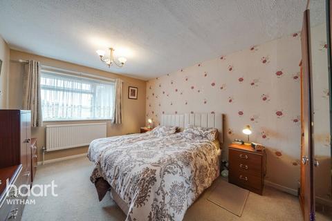 8 Campion Way, Witham, CM8 2XD