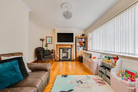 5 bedroom semi-detached house for sale, Harlech Drive, Dinas Powys, Vale of Glamorgan. CF64 4NZ
