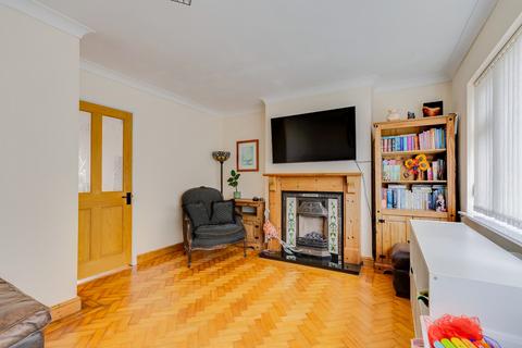 5 bedroom semi-detached house for sale, Harlech Drive, Dinas Powys, Vale of Glamorgan. CF64 4NZ