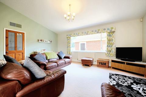 3 bedroom detached bungalow for sale, Blaby Road, Enderby, LE19