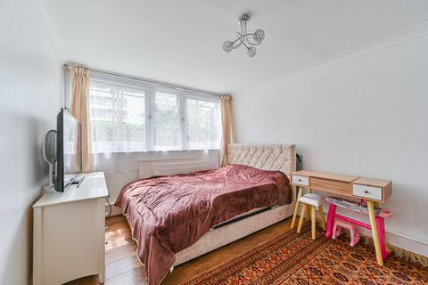 undefined, Horne House, Woolwich, London, SE18