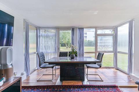 undefined, Horne House, Woolwich, London, SE18