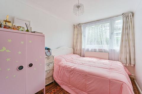 undefined, Horne House, Woolwich, London, SE18