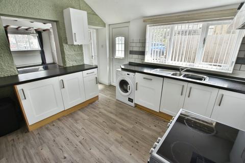2 bedroom terraced house for sale, Park Road, Coedpoeth, LL11