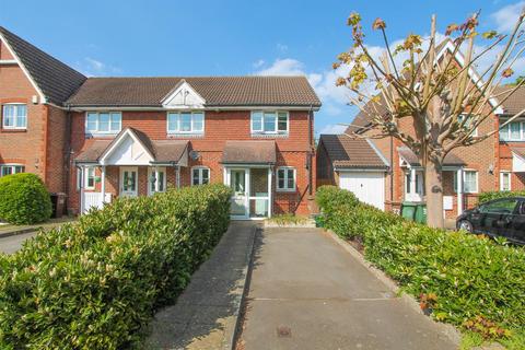 32 Caraway Place, Wallington, SM6 7AG