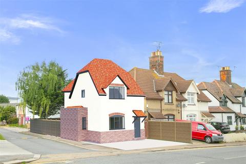 undefined, East Street, Southend-on-Sea SS2