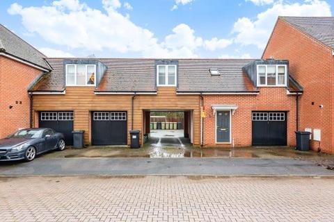 10 Fallows Road, Padworth, Reading, RG7 4GX