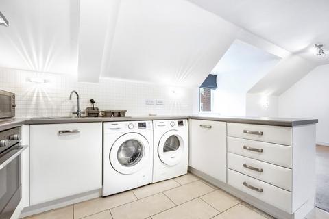 10 Fallows Road, Padworth, Reading, RG7 4GX