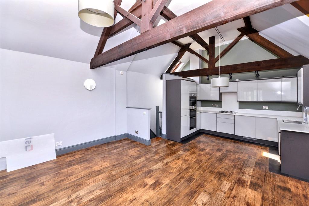 Kitchen/Reception