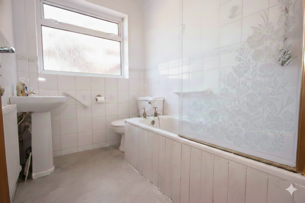 Hefford bath